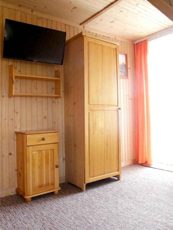 Pokoje Goscinne Staszelowka Małe Ciche Exterior photo